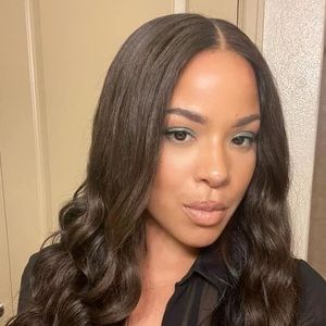 Meet your Posher, Lovina